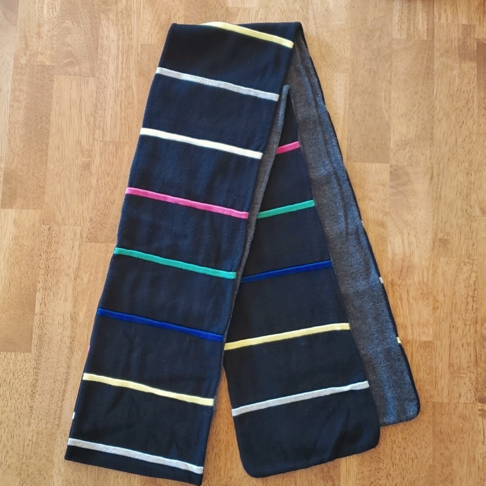 💥6/$20💥GAP striped scarf